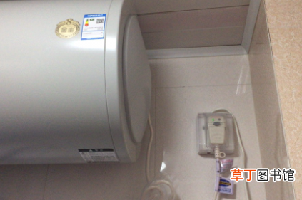 储水式电热水器怎么清洗