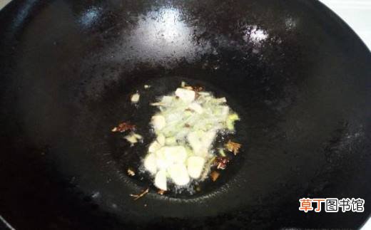 鸡肝扒油菜的家常做法