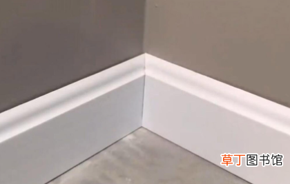 踢脚线位置发霉是怎么回事