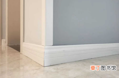 踢脚线位置发霉是怎么回事