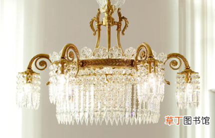 水晶吊灯什么颜色的好看