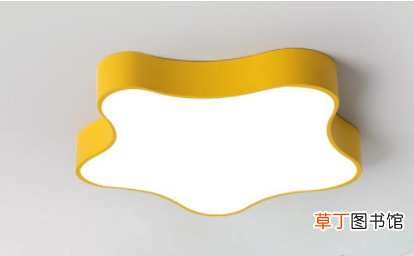 儿童房间的灯用多少瓦