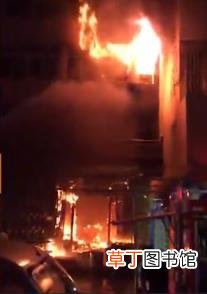 浙江一灵堂深夜起火儿子儿媳死亡 具体是什么情况？