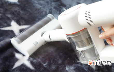 吸尘器漏水是怎么回事
