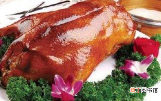 来自世界各地的美食 北京烤鸭肥而不腻