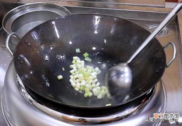 宫保鸡丁怎么做才好吃 宫保鸡丁如何做才美味