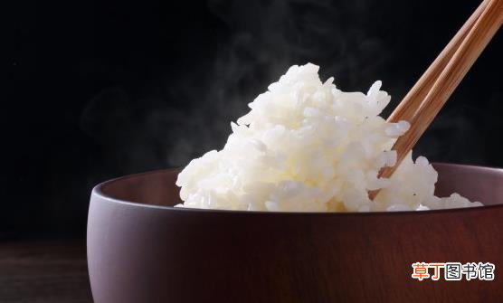 痛风患者必须坚持的饮食原则 推荐治疗痛风的中药方