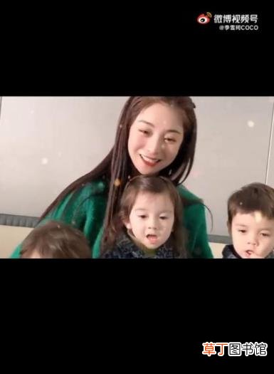 30岁未婚妈妈生下混血三胞胎 她是怎么说的呢？