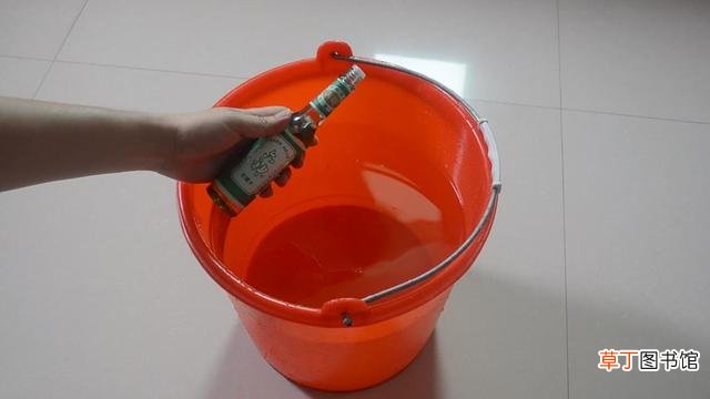 清洗空调的简单方法省钱又省力 空调清洗的方法和技巧