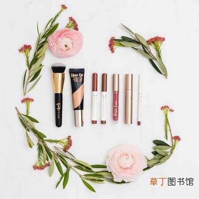 保湿喷雾用在哪个步骤