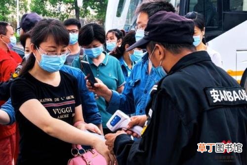 广东新增本土确诊15例无症状5例 31省份新增确诊24例本土15例