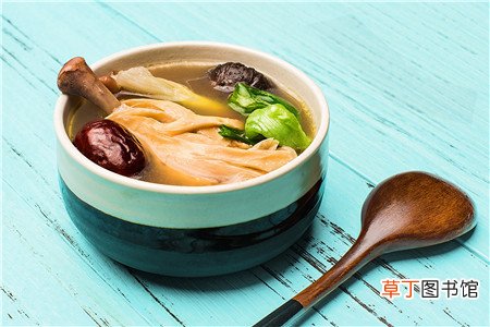 鸽子汤怎么炖治疗宫寒