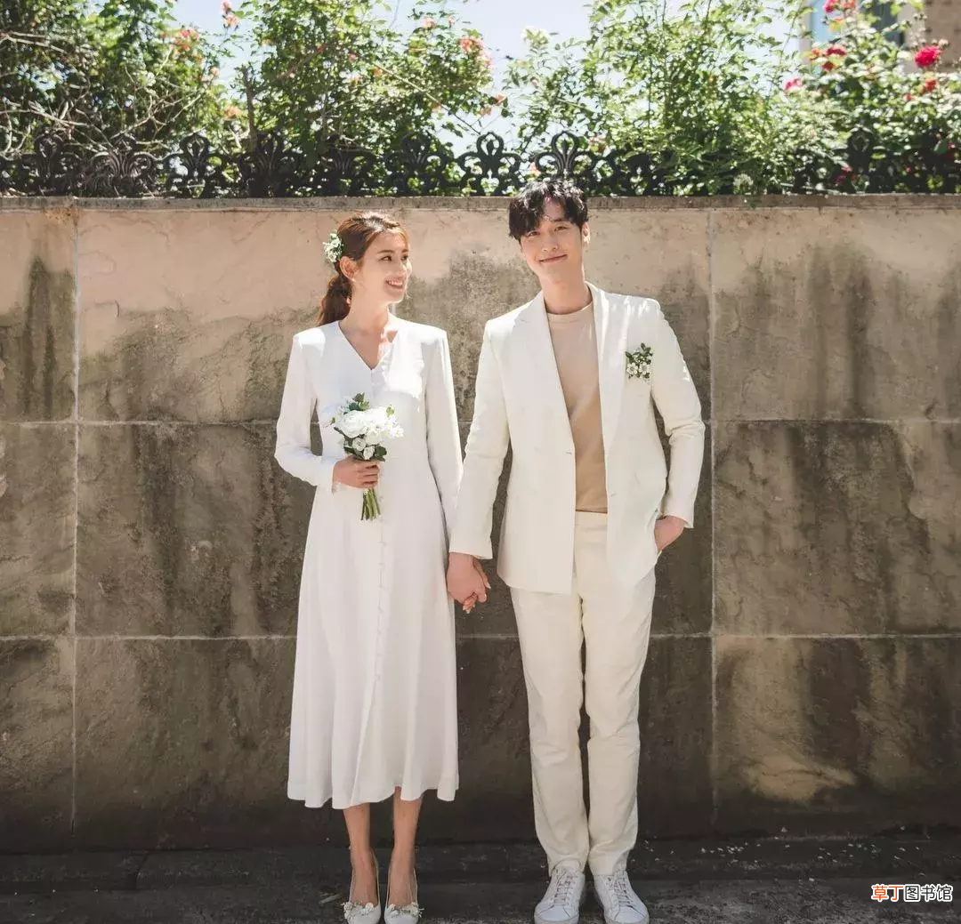 结婚当天男士穿什么鞋 男士结婚穿什么鞋