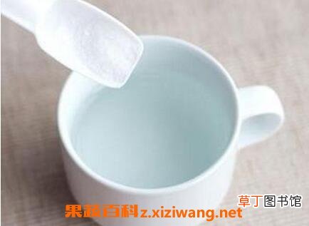 盐开水的功效与作用 盐开水的能预防脱发