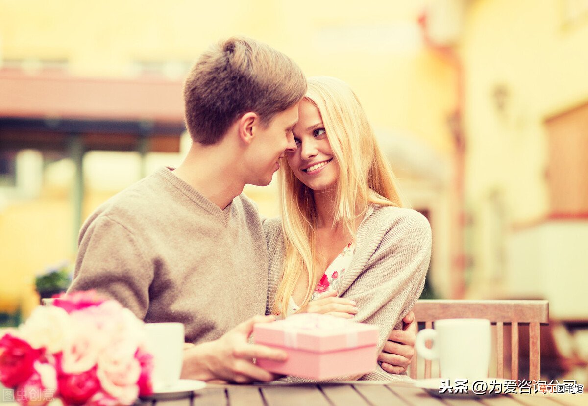 第一次约女生出来该干什么 第一次跟女生约会要注意什么