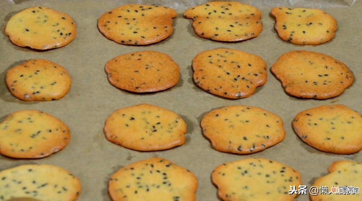 教你用烤箱做饼干 怎样用烤箱烤饼干)