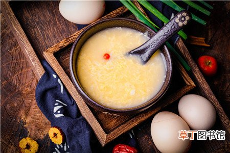 贫血可以吃米酒鸡蛋汤吗