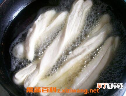 家中自制放心油条方法教程