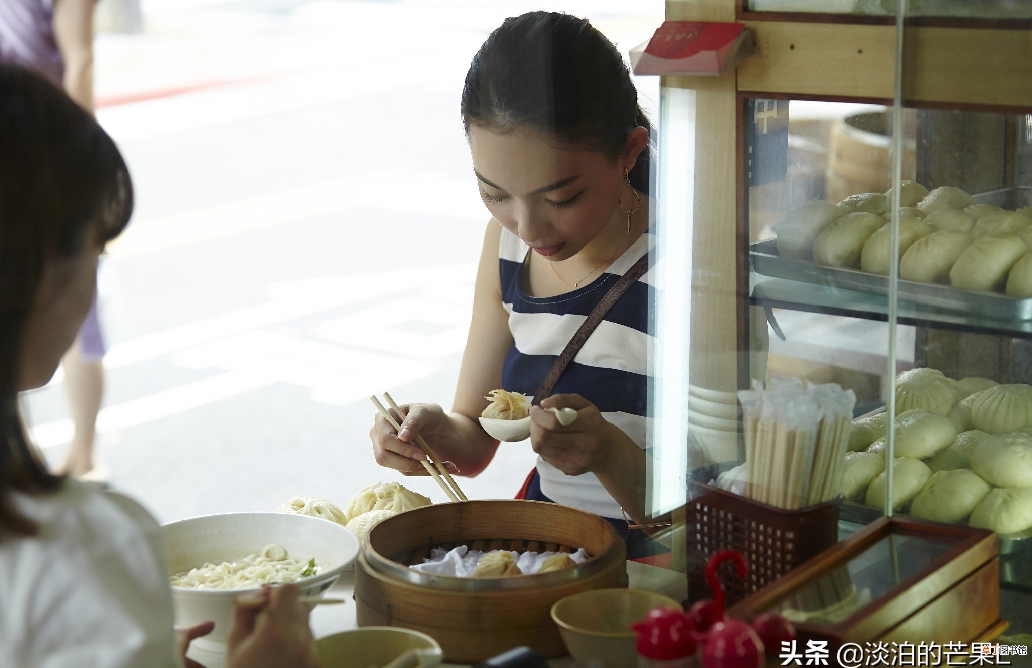 夏天情侣约会都去干嘛 情侣约会干什么