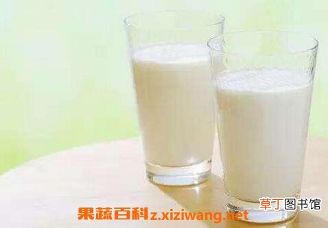 喝纯牛奶有什么好处 常喝纯牛奶的好处
