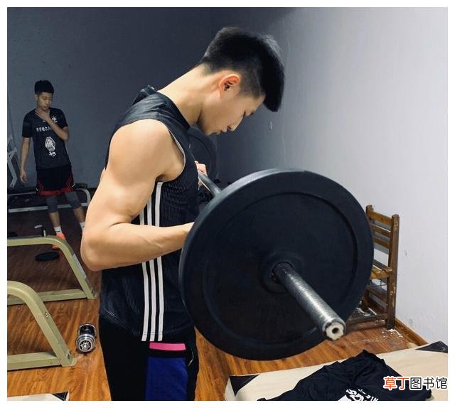体育生复读的心酸 体育生复读好还是专科好