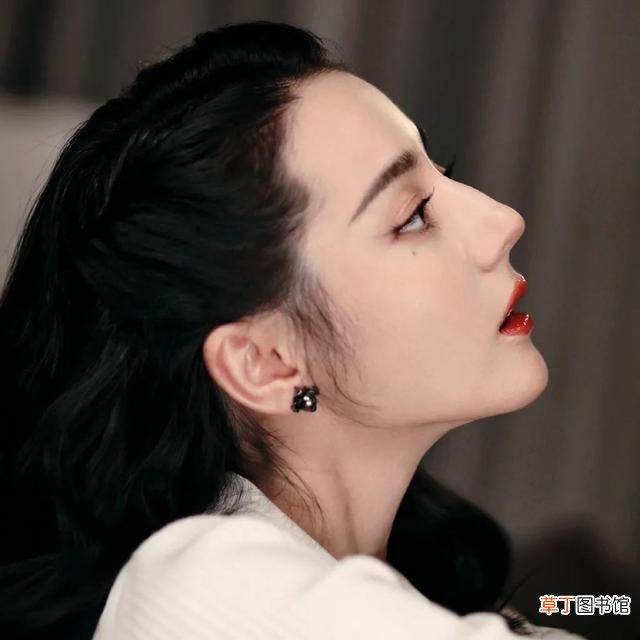 女星都是怎么画猫眼妆的 妩媚迷人猫眼妆画法