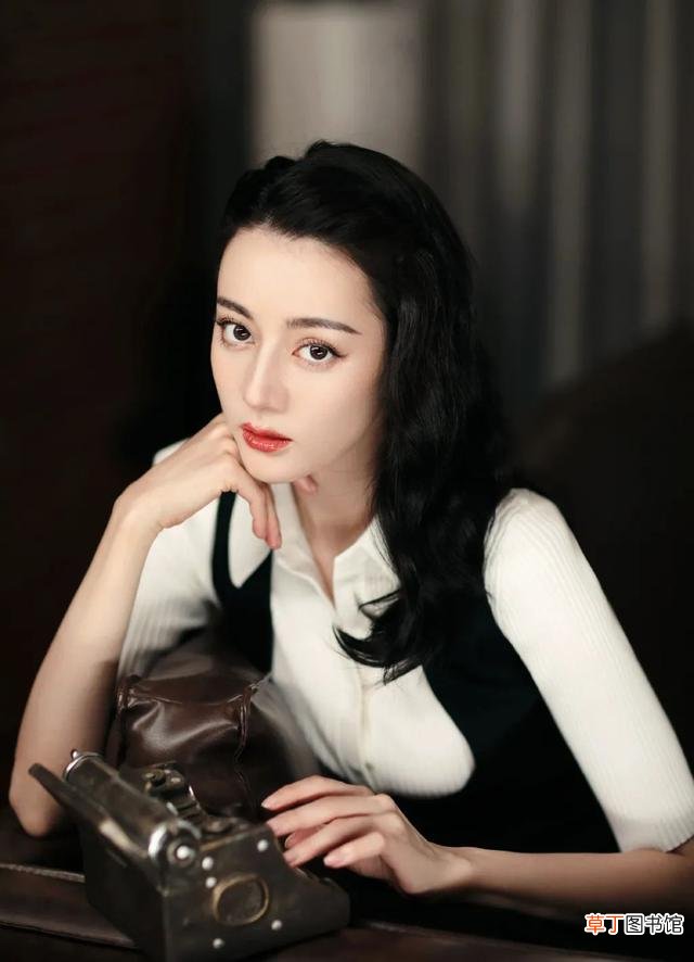女星都是怎么画猫眼妆的 妩媚迷人猫眼妆画法