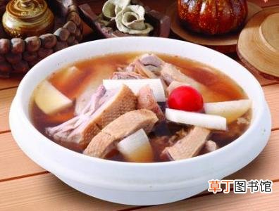 鸭汤好里边放什么好