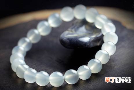 月光石为什么不能碰水