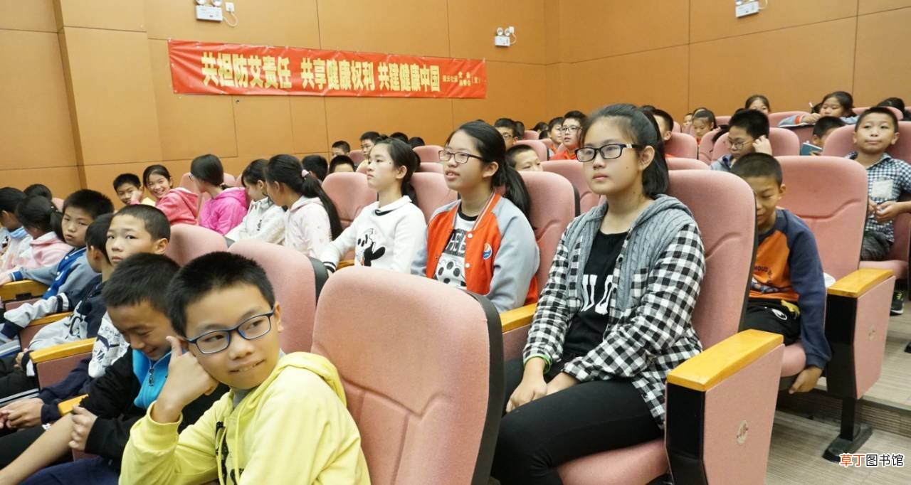 性教育为什么要从学校开始 教育部要求学校开展青春期性教育