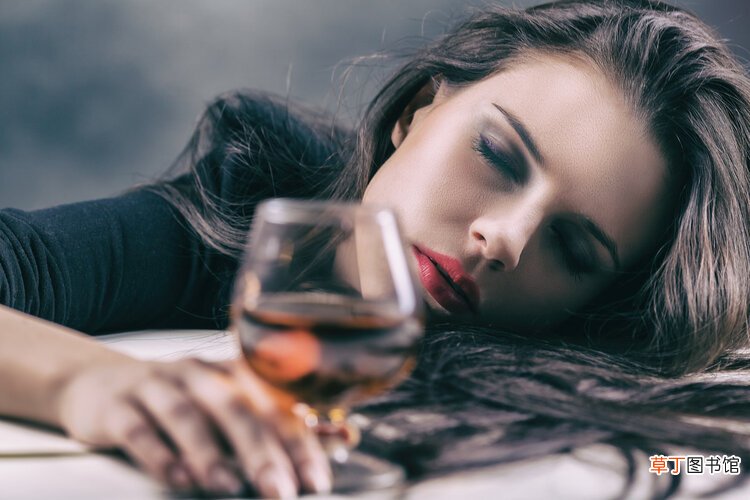 辟谣！喝酒“上脸”的人更能喝？不会喝酒的人可以锻炼出酒量 ？