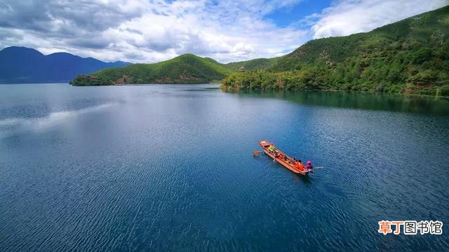 四川泸沽湖在哪里哪个城市 一半在云南一半在四川