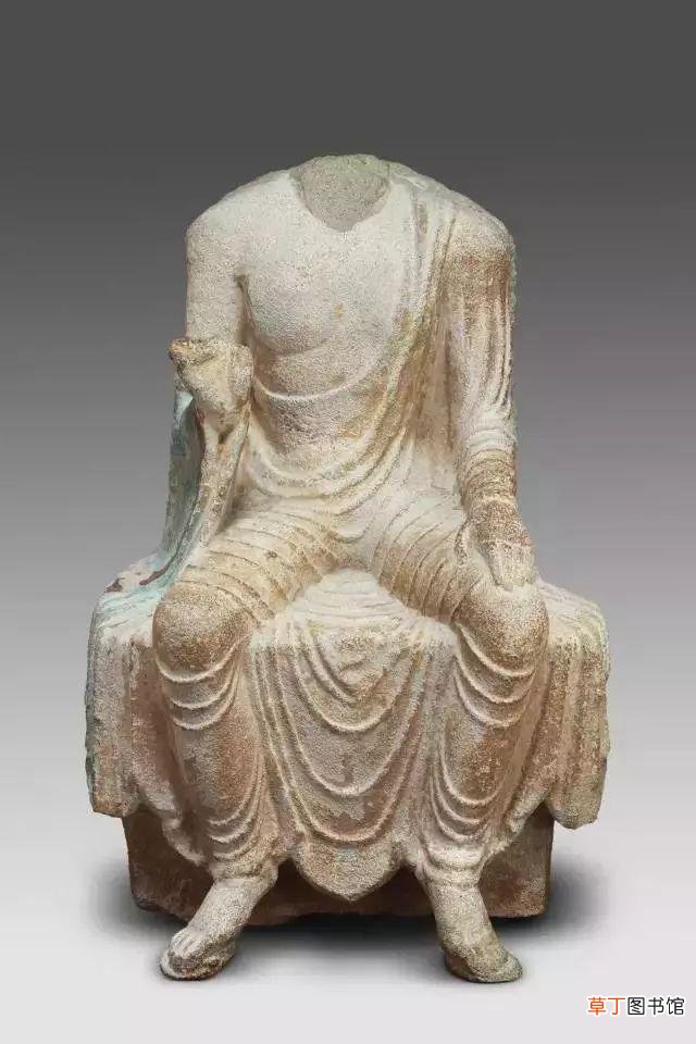 曹衣出水形容哪种艺术形式 吴带当风，曹衣出水