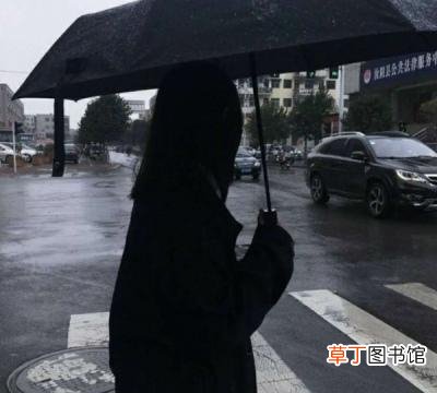 洒脱霸气的女孩昵称 又拽又酷的高冷网名女