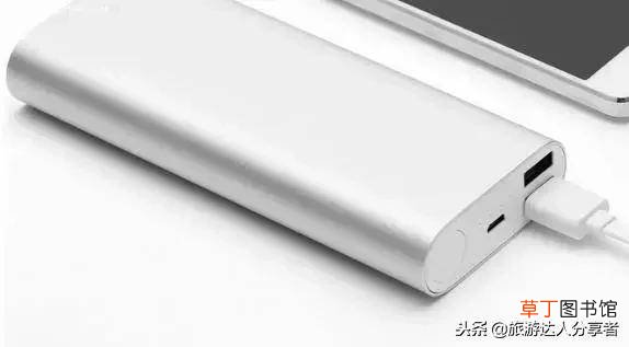 飞机禁止携带物品清单，这些食品,化妆品别带