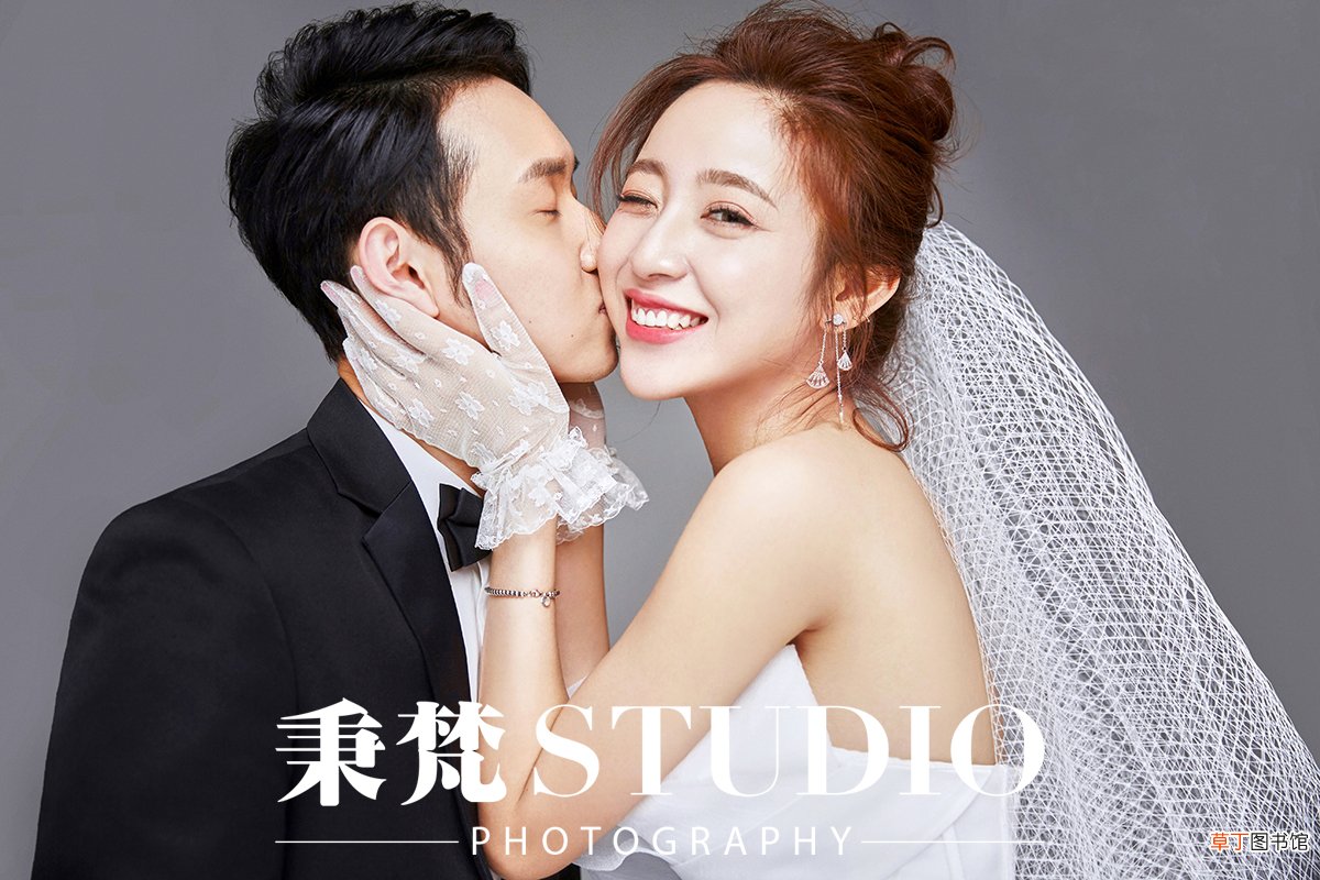 结婚礼物一般什么时候送 结婚礼物什么时候送？