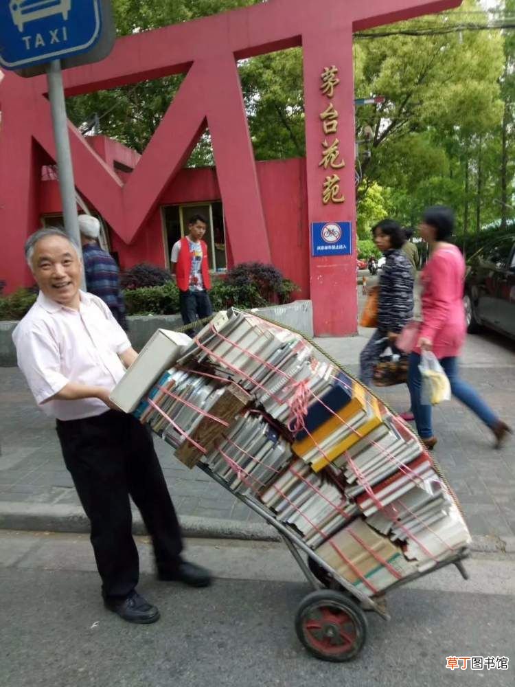 小朱书店,小朱书店背后三代人的故事