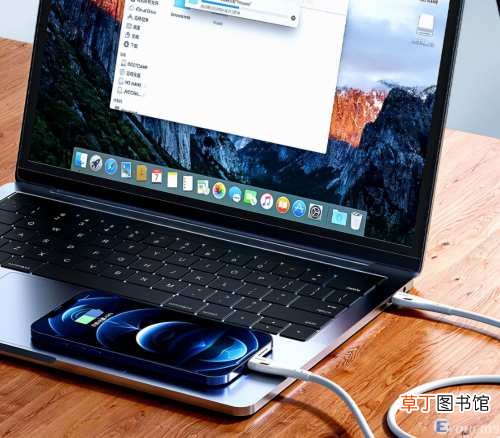 无网络电脑与手机互传文件 怎么把手机上的软件传到电脑上