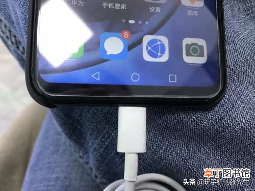 手机正在充电却充不进电解决方法 手机充不进去电怎么办