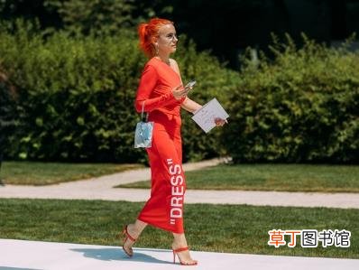 个子矮的女生适合什么衣服 娇小女神们的视觉增高术
