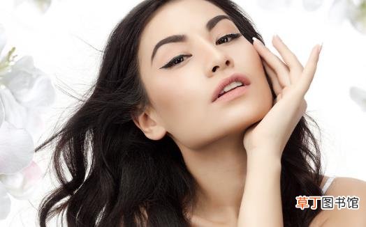 引起乳腺癌的危险因素 女性吃5种水果预防乳癌