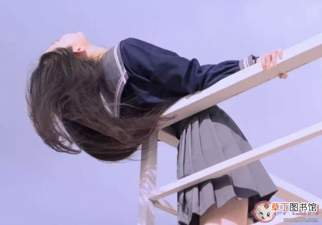 《放空 》完整版歌词在线听歌 放松再慢慢升空被窝里做一个梦是什么歌