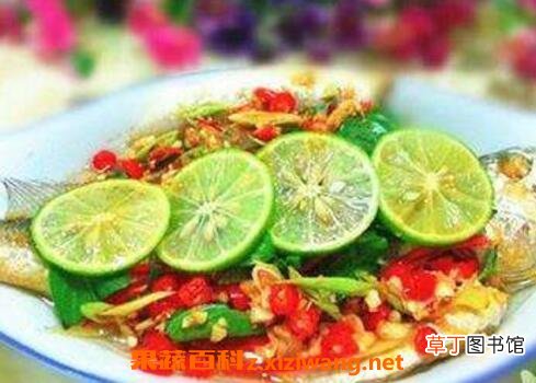 蒸鱼放柠檬有什么作用 柠檬蒸鱼怎么做