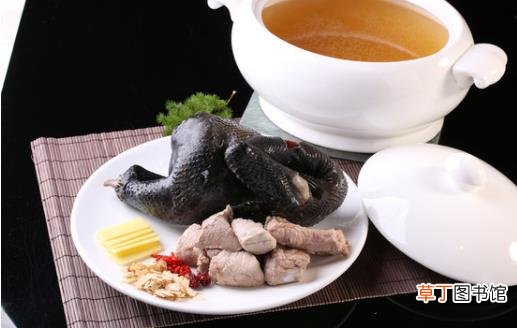 引起月经失调的原因 女性出现月经失调食疗推荐