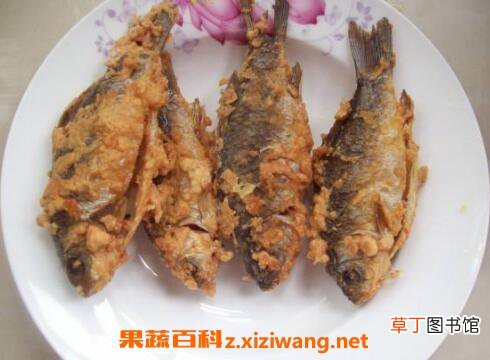 炸鲫鱼的功效与作用