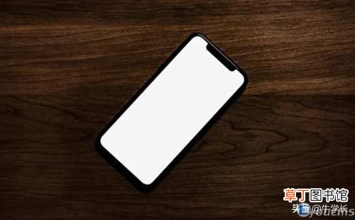 iphone开机白屏怎么解决 苹果屏幕白斑怎么修复