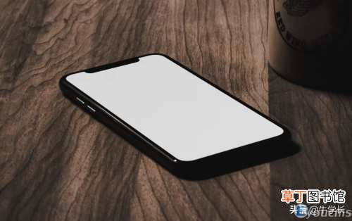 iphone开机白屏怎么解决 苹果屏幕白斑怎么修复