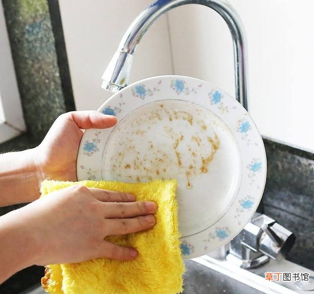 如何洗掉毛巾上的头油 抹布又脏又油不好洗