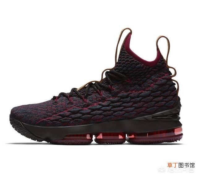 nike经典篮球鞋系列大全 五款性价比高的明星签名款