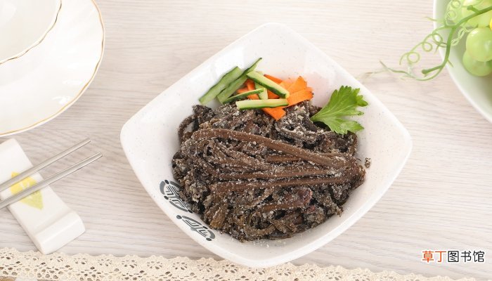 香椿叶可以生吃吗